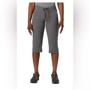 Columbia Anytime Outdoor Capri Omni Shield NWT, Light Grey